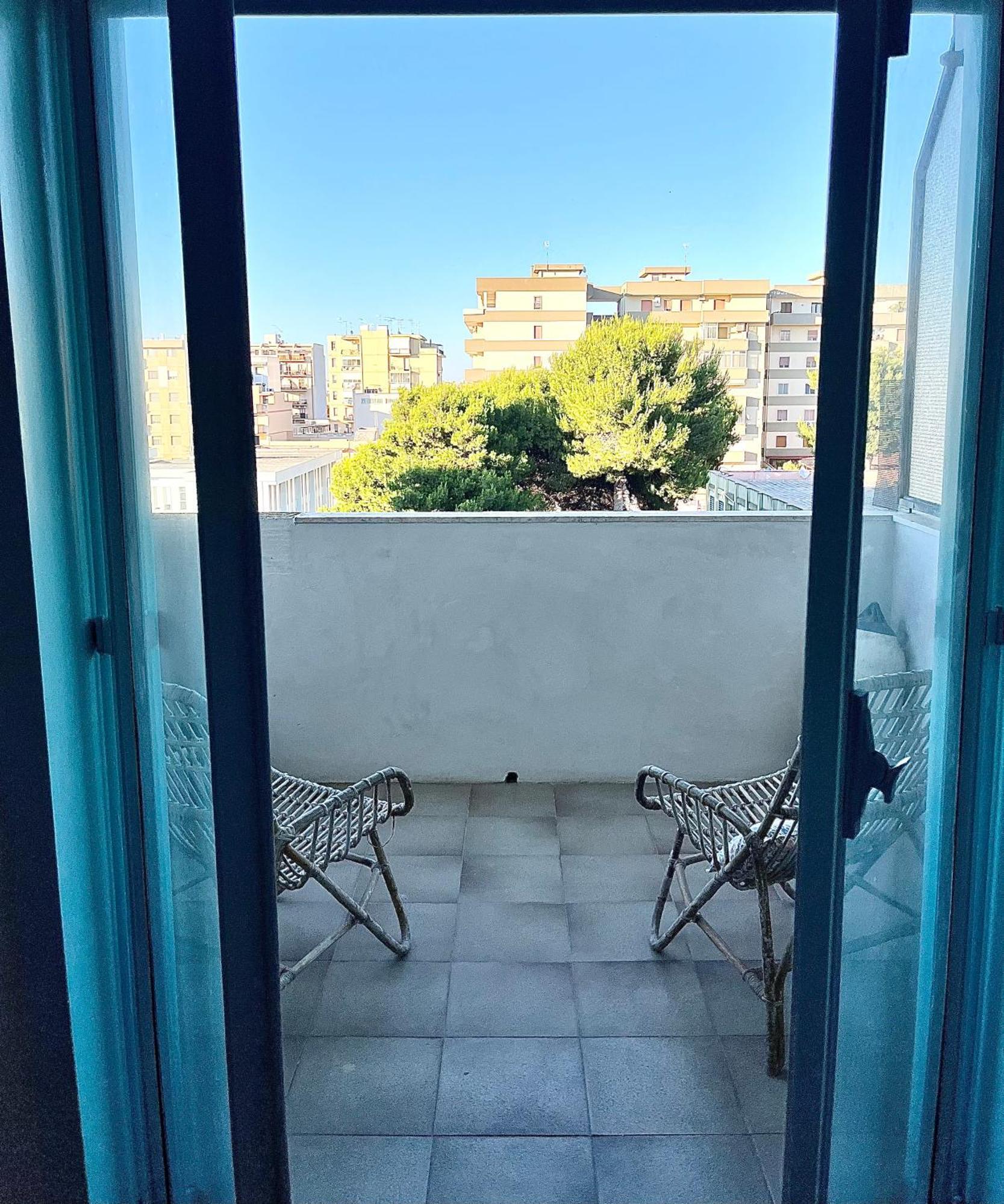 Puglia Low-Cost, Holiday Home Brindisi Kültér fotó